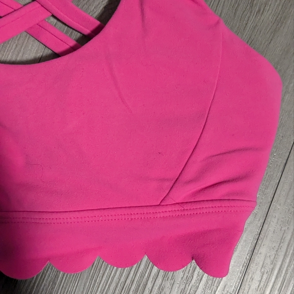 Buffbunny Rosa scallop sports bra - Picture 5 of 6